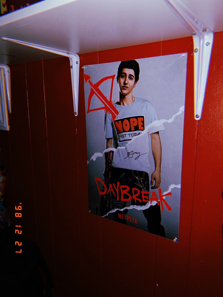 ❦ Charlie tweet media