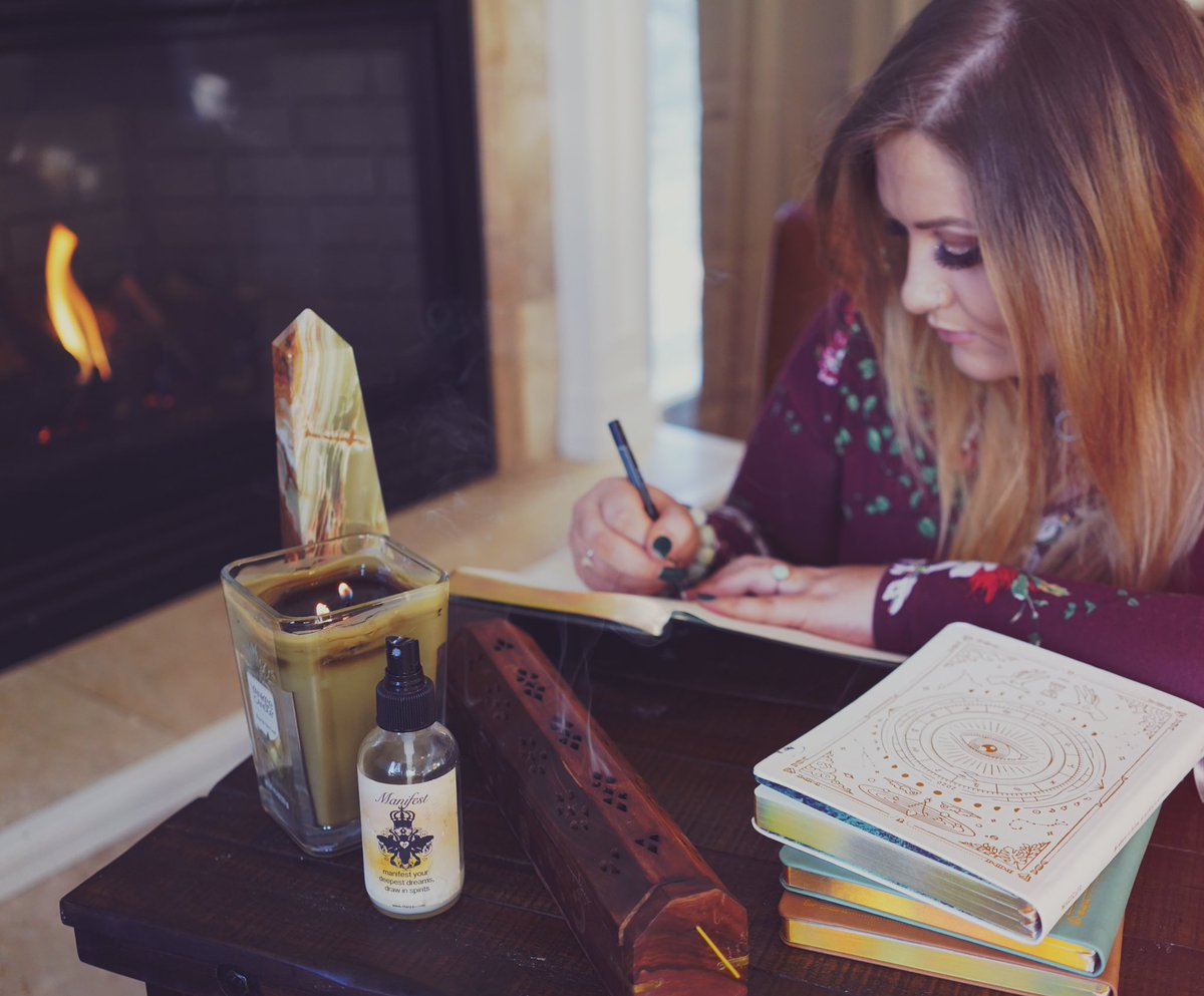 Kendall Rae on Twitter " It’s the time of year to get your planners