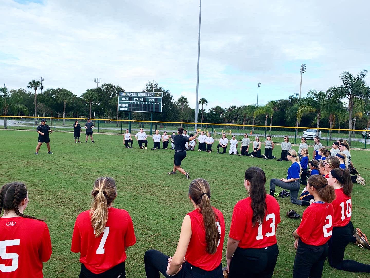 Softball Factory on Twitter "Day 1 has begun! Starting out strong with throwing progression. 💪🏽