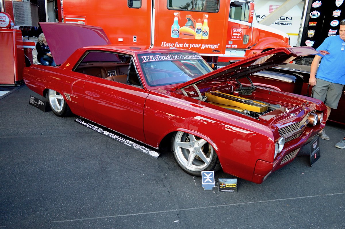 ForgelineWheels's tweet photo. Not your dad’s #oldsmobile? He could only dream of this #protouring #olds442 on #forgeline #CF3C by #wickedfab! https://t.co/ZZKvszOmVA https://t.co/GIPsao2yey