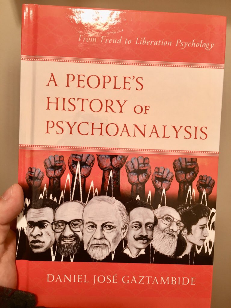 *Blows dust off Twitter*

Well, thought I’d put this out here too. My first book is out!

If you’re looking for a robust critique that also traces the unique contributions of #psychoanalysis to racial and economic justice, this is it!

Discount link:
tinyurl.com/qu2nuw7
