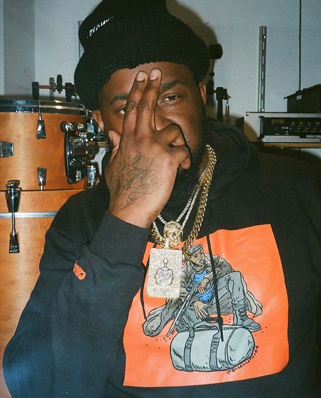 BnardArtwork's tweet photo. Conway the Machine with the “Omar Coming” hoody 📸: @ikewithlove
@whoisconway / #bnardartwork https://t.co/GujmWFiY42 https://t.co/O32sns8Rdr