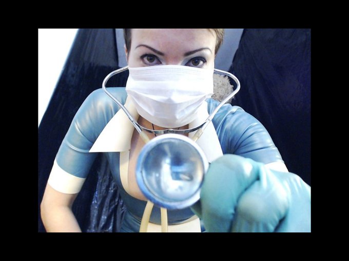 TheLatexQueen’s pics and videos