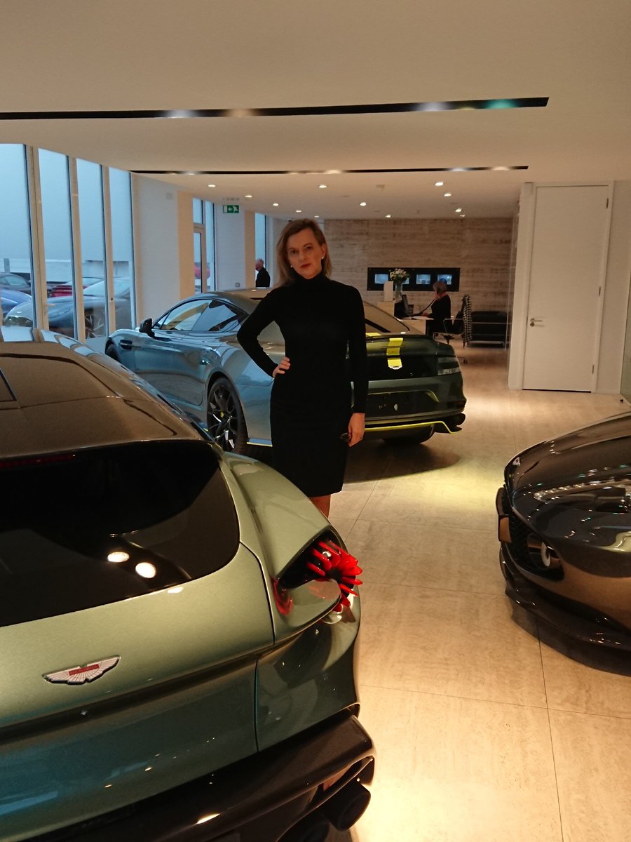 Aston Martin Vanquish Zagato Shootingbrake 2019 