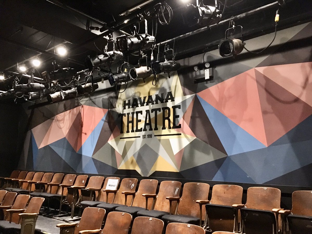 adetailer61's tweet photo. @HavanaVancouver theatre awaits. #drewtaylorMurmurs #vancouver still time to get down here for a feel good story! #theatreYVR https://t.co/TzvlC3MoVe