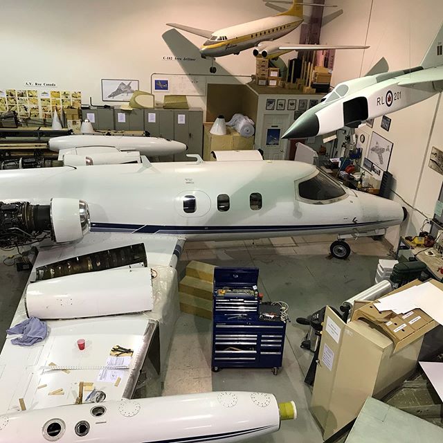 AvroMuseum's tweet photo. Lear is in the hanger, time for engine work to begin, removal of components and useful arts #learjet24 #avroarrow mikeymcbryan  colchrishadfield
https://t.co/bcBIXjJgyd https://t.co/kKpXFeHVLg
