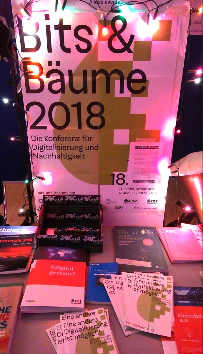 bitsundbaeume's tweet photo. Liebe Leute, die #bitsundbäume sind natürlich auch auf dem #36c3. U.a. mit #Degrowth, dem #SPORANGIUM und #Gerechtigkeit 4.0. Kommt vorbei:
https://t.co/TTNcFHsXbe
https://t.co/DZT0UeVS0D
https://t.co/wPuBToZYNi
#resourceexhaustion #aboutfuture @c3sus https://t.co/rXQavYVkGn