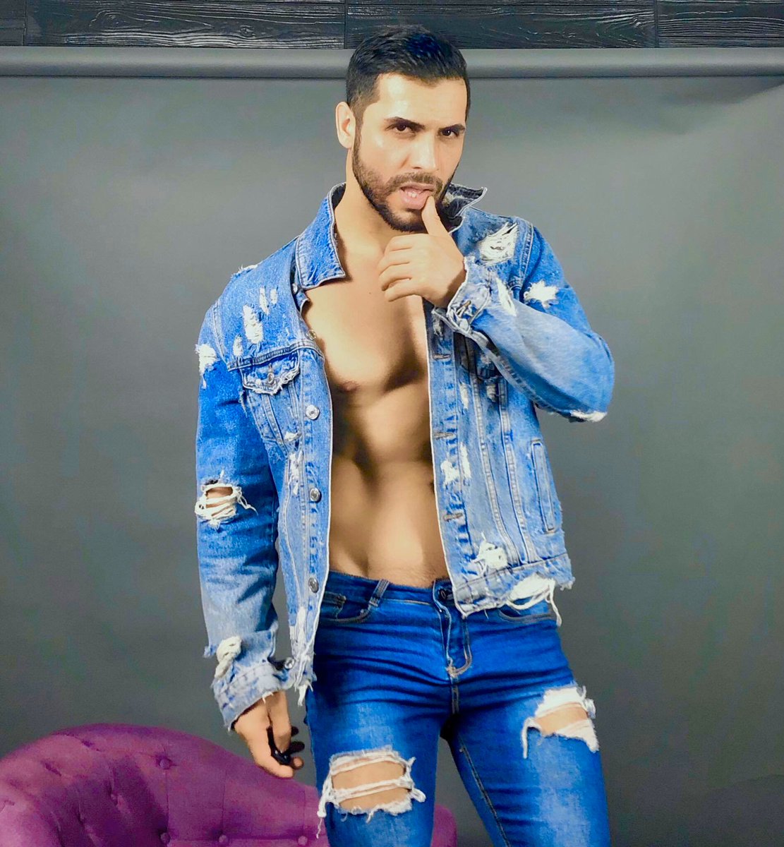 SDFashionMagaz1's tweet photo. Stefano Suaros new photo shoot #americanmodel #actor #starlife #stefanomodel #calvinkleinmodel #superstar #stefanosuaros #italianactor #follow https://t.co/0FNBWrlTV2