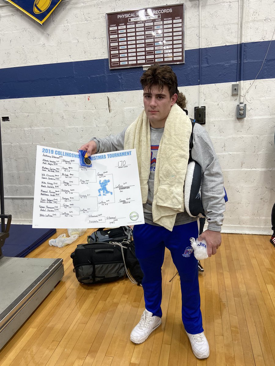Mike LaRosa (170) takes home 1st place at the Collingswood Christmas tournament winning his final 7-3. Way to wrestle Mike! #TwpPride