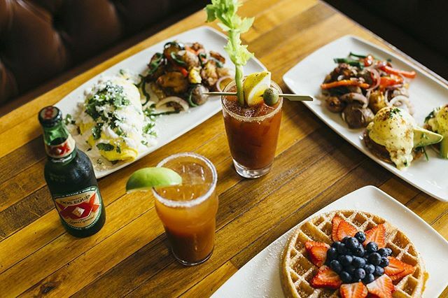 BenchmarkEatery's tweet photo. Weekend Brunch at Benchmark -  Saturday &amp; Sunday 9:30am - 11:30am - Make it a great weekend! - #BenchmarkEatery #SantaBarbaraCA #VisitSantaBarbara #SeeSB #VisitSB #Eeeeeats #SantaBarbaraFood #GranadaTheatre #DownTownSantaBarbara https://t.co/I4ViymlI5w https://t.co/1yvFjDVAxK