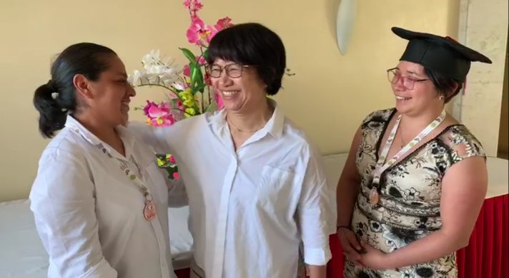 SINACTRAHO's tweet photo. Compartimos el mensaje en español de Elizabeth Tang, Secretaria General de la FITH @IDWFED acompañada de las Sec General Colegiada de #SINACTRAHO @normap0122 @MarihuelaP https://t.co/RojO83jdvE
