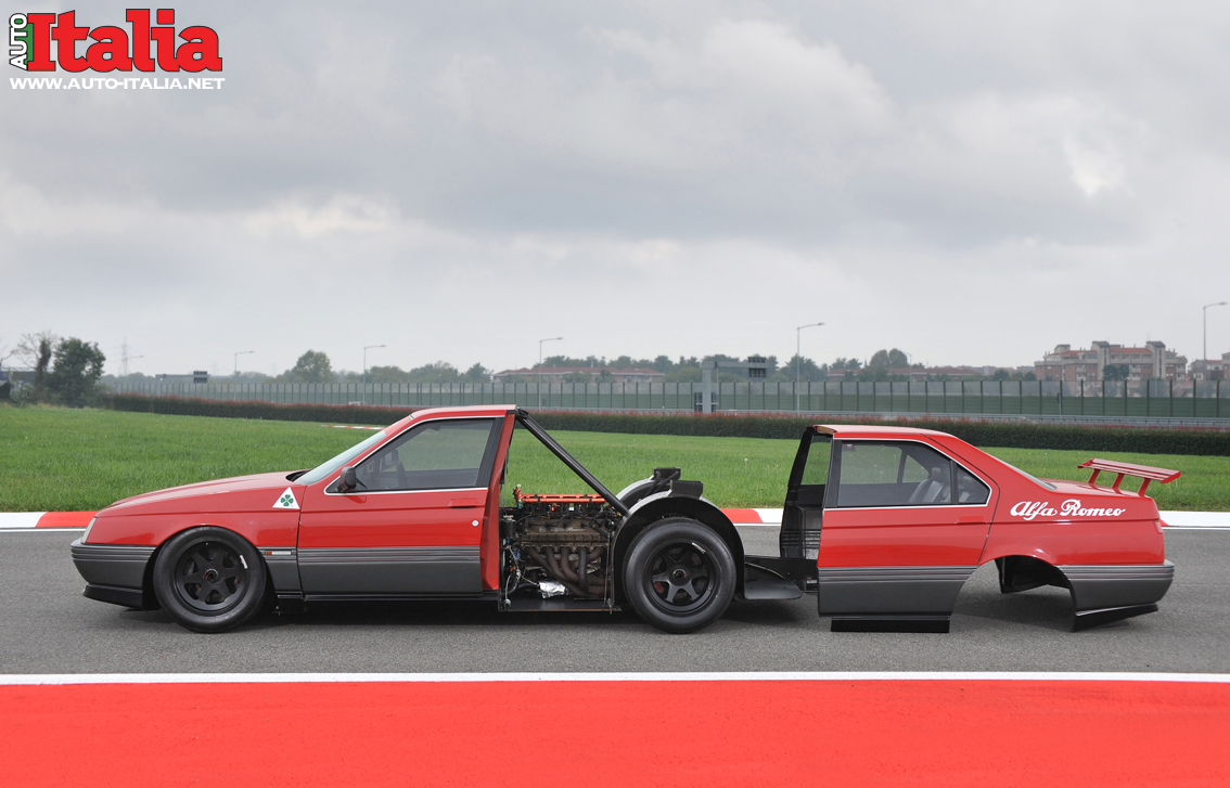 AutoItaliaMag's tweet image. Auto Italia Issue 288 on sale 2nd Jan. Subscribers already have theirs and are enjoying our exclusive features. The #AlfaRomeo 164 Procar and a pair of #Maserati Quattroporte Shooting Brakes together with two rare supercharged Fiats and much, much more. #Italiancars #abarth #fiat