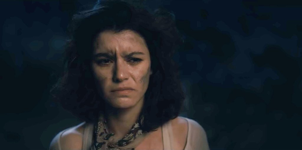 Cristy_comm's tweet photo. Terminado capítulo 5 de #Atiye 😢😢😢 muy intenso.
Me quedo con el momento recuerdos, sobre todo la última reacción, esa mezcla de dolor y vergüenza fue 💔💔
#BerenSaat como siempre transmitiéndome todo lo que siente el personaje.
#AtiyeNetflix #TheGift https://t.co/zu9pwftkNw