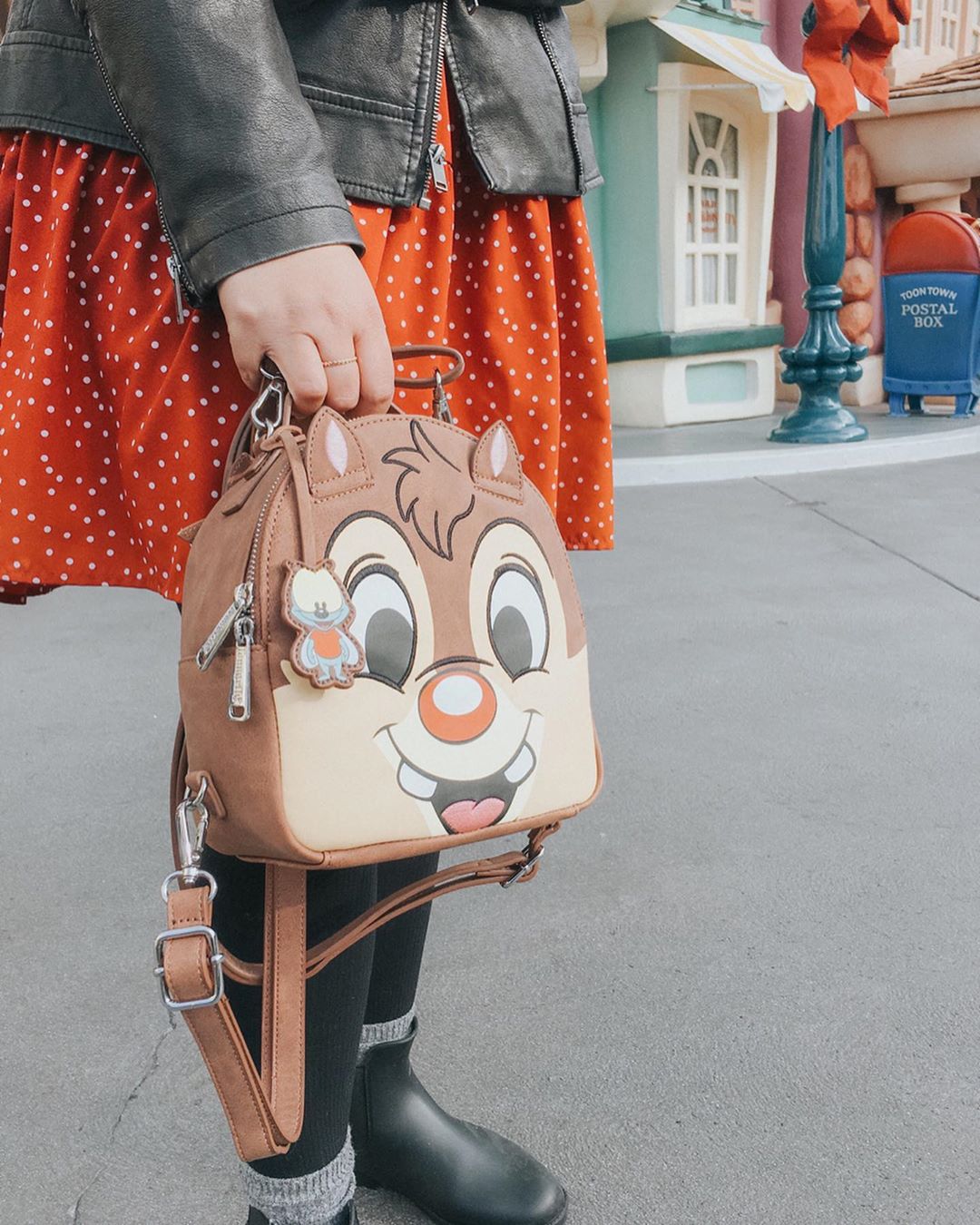 Chip and dale loungefly backpack outlet