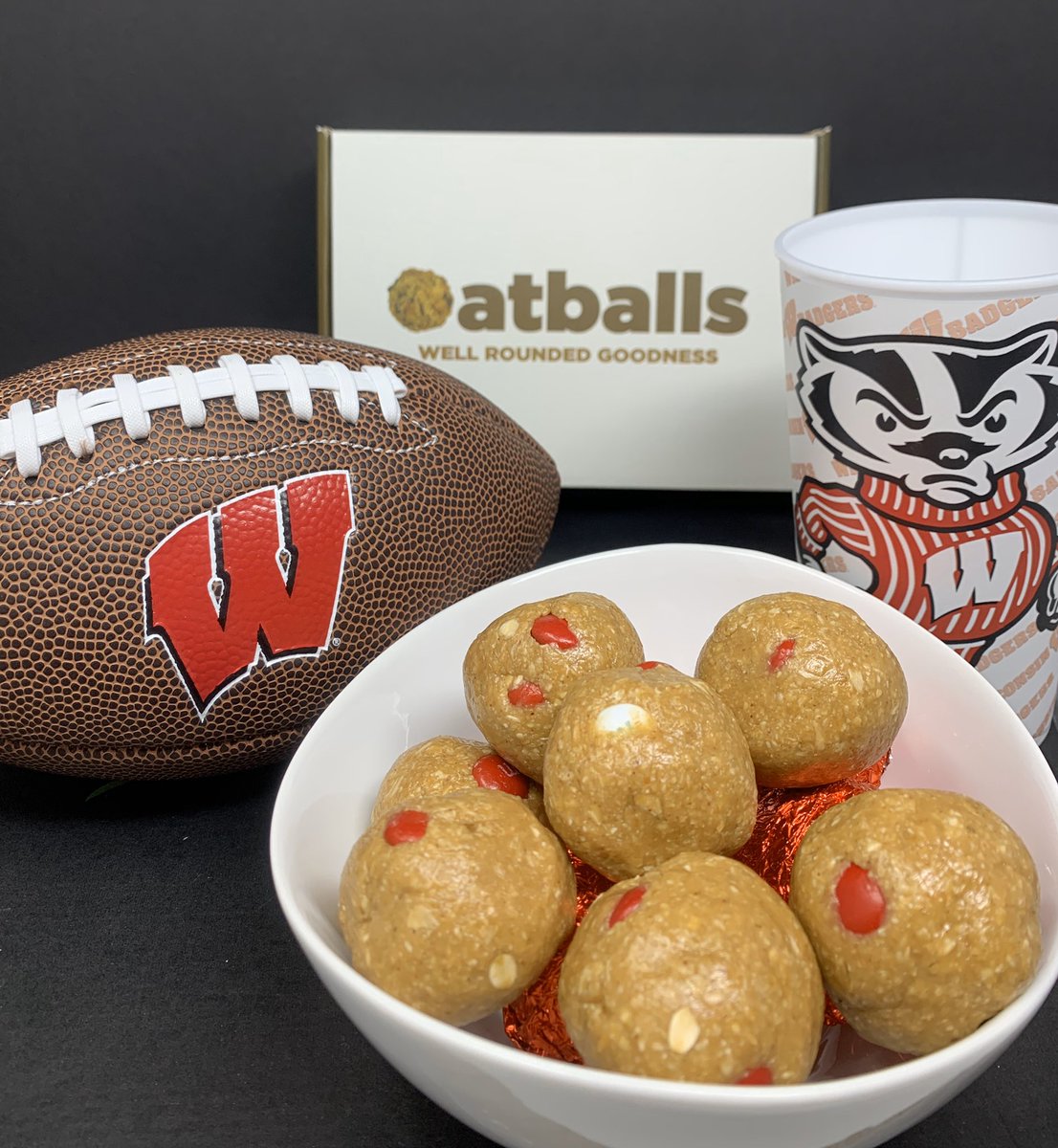 oatballs's tweet photo. Are you ready for Game Day? ‘Til Saturday at noon, take 20% off M&M’S Peanut Butter Balls in our favorite colors (or in yours). No code needed. Just add to cart. Go Bucky! #oatballs #rosebowl #wisconsinbadgersfootball #onwisconsin #gameday #football #game #badgerfootball https://t.co/VtANphIw8n