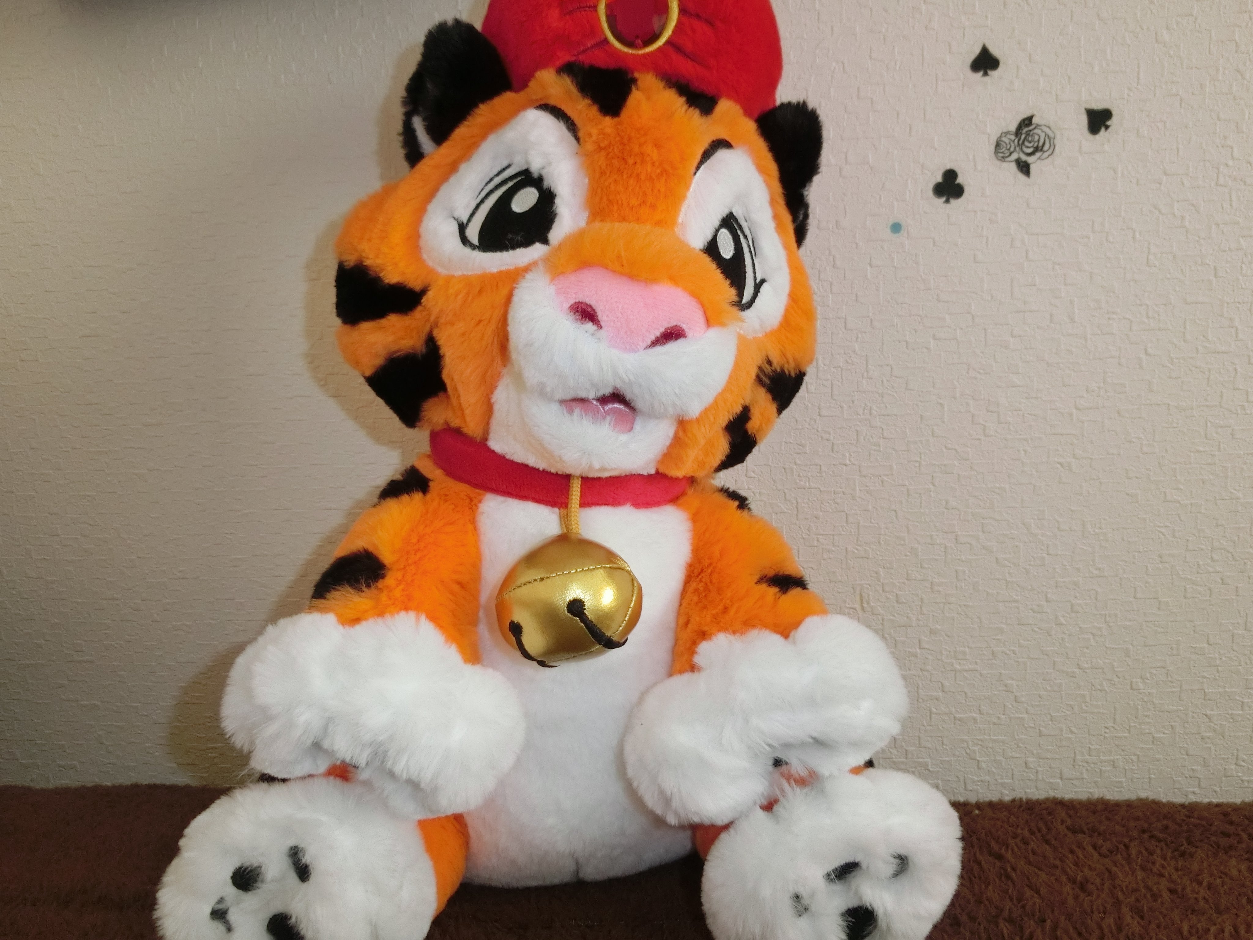キキ あさこ 昨日はディズニーシーに行ってきました チャンドゥへの愛が止められず ついにチャンドゥを連れて帰ってきてしまいました T T コンパスオブユアハートを熱唱してきたぜっ ディズニーは夢と希望と冒険で溢れていました さて