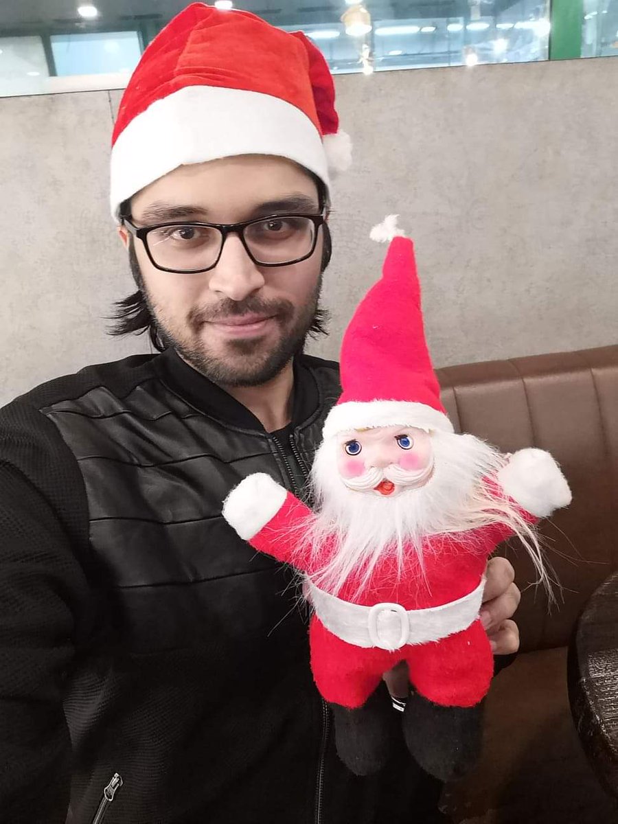 piyushpuri12's tweet photo. @springwel I like Santa🎅 Christmas Trees🎄 Decorations, GIFTS,
Fun Masti with friends
#ChristmasMemorywithSpringwel
City #Delhi
#MerryChristmas #ChristmasCelebrations
#Springwel Join @Sagar2612 @blessedkamal @friends4_eve @chilled_Sup @SushmaSonu333 @harshj5765 @NishantJain_88 @nikp_05 https://t.co/sPQuNbCcpi