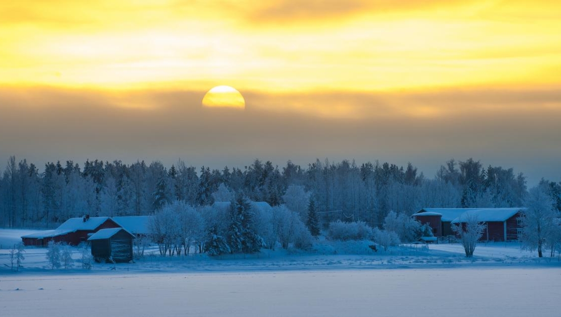 tiffanyshlain's tweet image. It always feels like we are all in sync when Hanukkah &amp;amp; Christmas overlap. Looking forward to shutting off screens with my family for our weekly #TechShabbat  

Hope you all have some downtime in the hustle of the holiday season. 
#Shabbat #TGIF