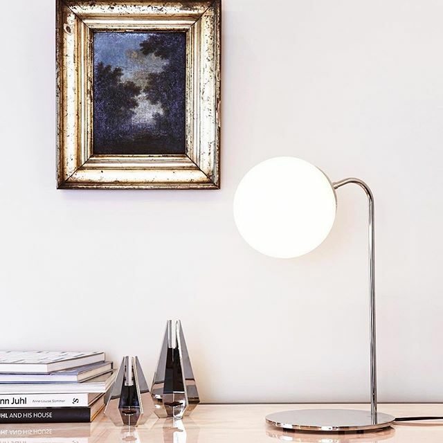 wanteddesign's tweet image. Let there be light ✨ Modo Table Lamp by our @industrycity neighbors @rollandhill ✨ Visit their website for the Small Things Sale through Dec 31st to save on table lamps 💡

#wanteddesign #rollandhilllighting #rolland… ift.tt/34WaQww