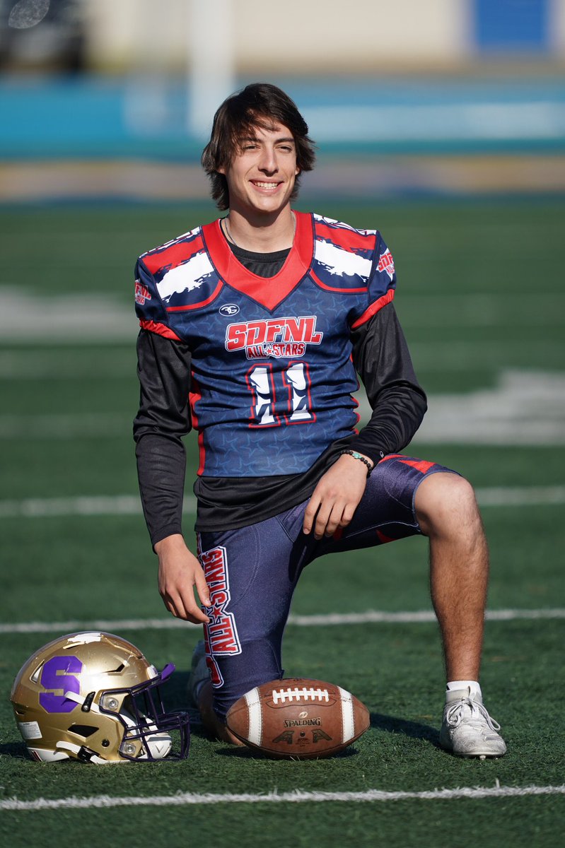 SDFNLMagazine's tweet photo. I know these 2 are gonna ball out @SantanaSultans @NathanTemple09  @carlsbadlancer @DylanQuinn_15 #bluestarz https://t.co/7X9sBy33Nz