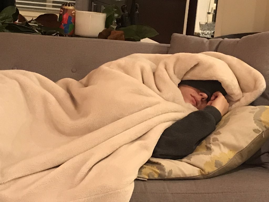 When u cant take the holiday drama anymore <a href="/WhitneyIsbell1/">Whit-knee 🦵🏼</a>