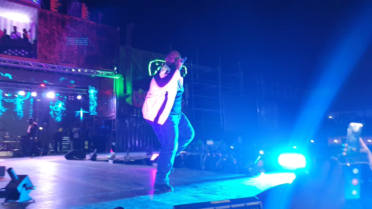 Hitz1039FM's tweet photo. CJ BIGGERMAN! @cjbiggerman #Dettyrave2019 https://t.co/Kat5bDxQQ7