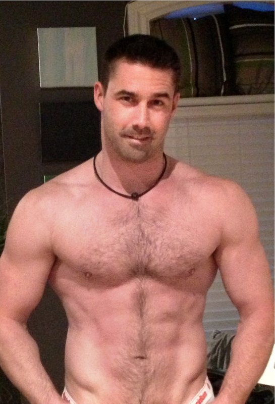 onlymenofficial's tweet photo. @GreatCanadians shoutout 🌹👑🌹 https://t.co/dgspqopISk