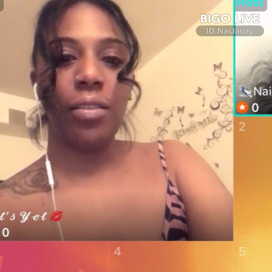 FREAKBULMIKE's tweet photo. Come and see 🛩NaiJanay🏝's LIVE in #BIGOLIVE: #girl End of the year PK  
https://t.co/4p7PWJPynz https://t.co/J7DwZDqpKA