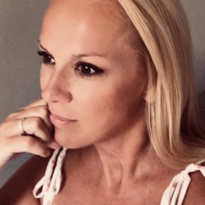 amylynphipps's tweet photo. #NewProfilePic https://t.co/I9nsnojjZg