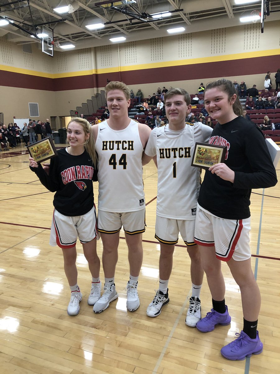 CRGirlsBBall's tweet photo. 3pt shooting champions at Fergus Falls Tournament #Cardsrule https://t.co/eArZ4b6q3w