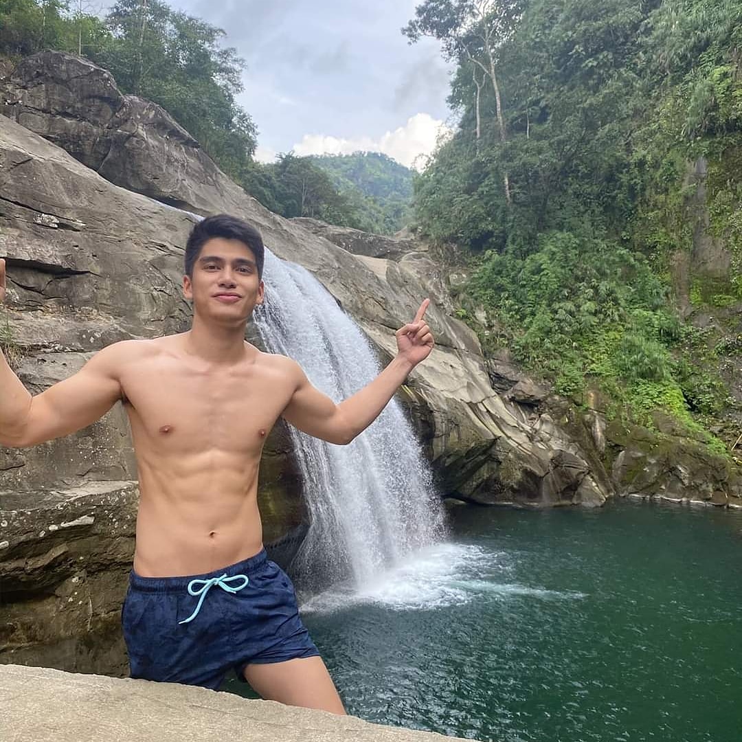 TeamPrinceOffic's tweet photo. It’s always summer somewhere 😎 https://t.co/bYQemcn9Bp