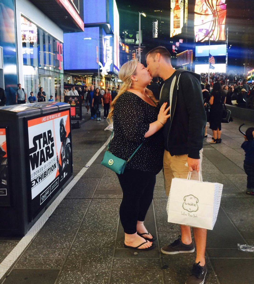 KristinEvaAfter's tweet photo. Just 2 weeks until we are back in NYC to take our annual Times Square pic!📷🗽❤️ #hotandheavy #nyc #timessquare #timessquarekiss #plussizeblogger #travelforlife #storyofmylife #laline #throughthickandthin https://t.co/XKGVhBMCGf