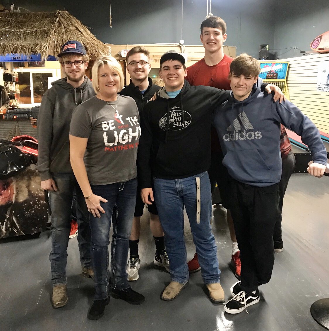 skmiller42's tweet photo. Fun evening with my boys!  Thank you guys, you’re the best! @E_holloway86 @zeth_depriest @Brady7Folk @EysterForTheWin @tavarez_ez @Hufflepuff54 @endlesssummervibes https://t.co/vDC9j3DZEh