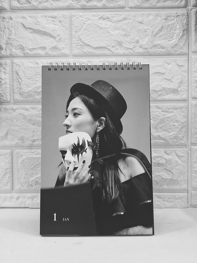 AlexPark0921's tweet photo. 🇻🇳2020 SEASON GREETINGS🇻🇳

DEAR MY by @may980527 https://t.co/xWpvo0oQpR
