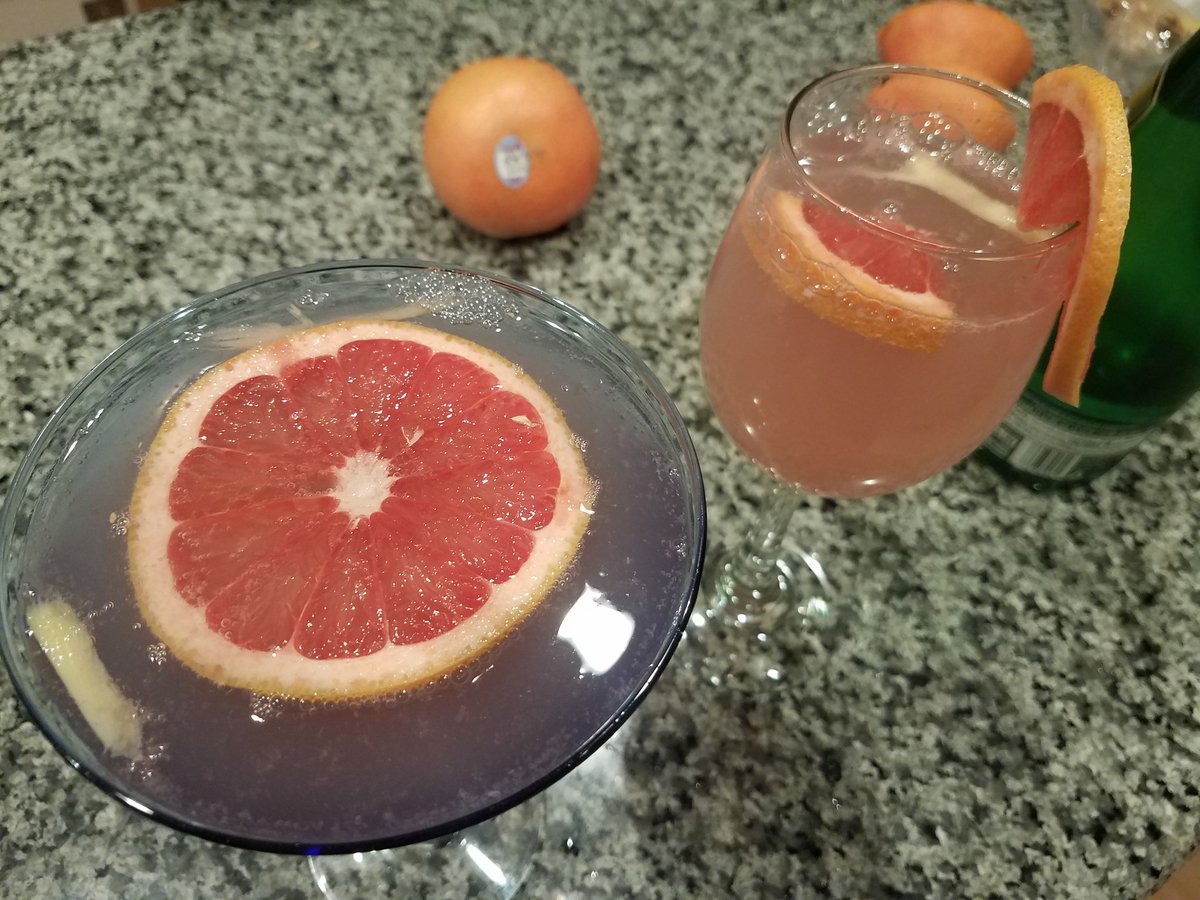 AJ_Raccoon's tweet image. It looks great but I should have used more juice and muddled my ginger better. 
#EightKinkyNights