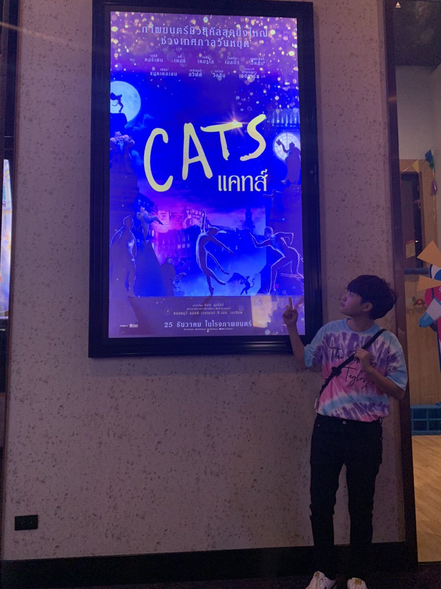 Perfunnpns's tweet image. My Christmas Celebration!! #thaiswifties
#ChristmasTreeFarm  #HBDTaylorSwiftProjectTH #hbdtaylor #CatsMovie #cats