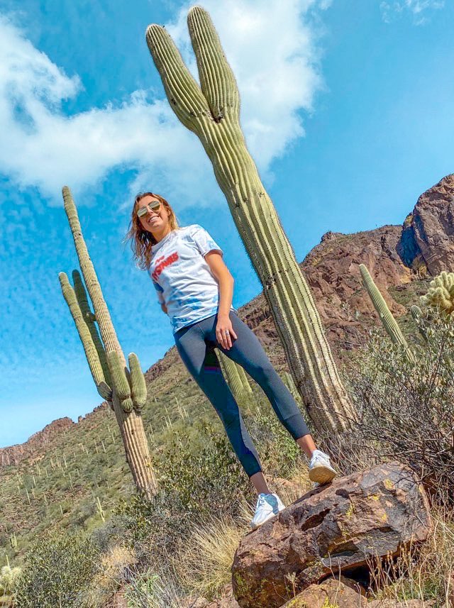 ButlerKKG's tweet image. Missing our sisters extra today! Just one week til we are back at the Kastle preparing for recruitment... we are so excited to meet the new baby Kappas 🤩💙 #bidmas #girlgang