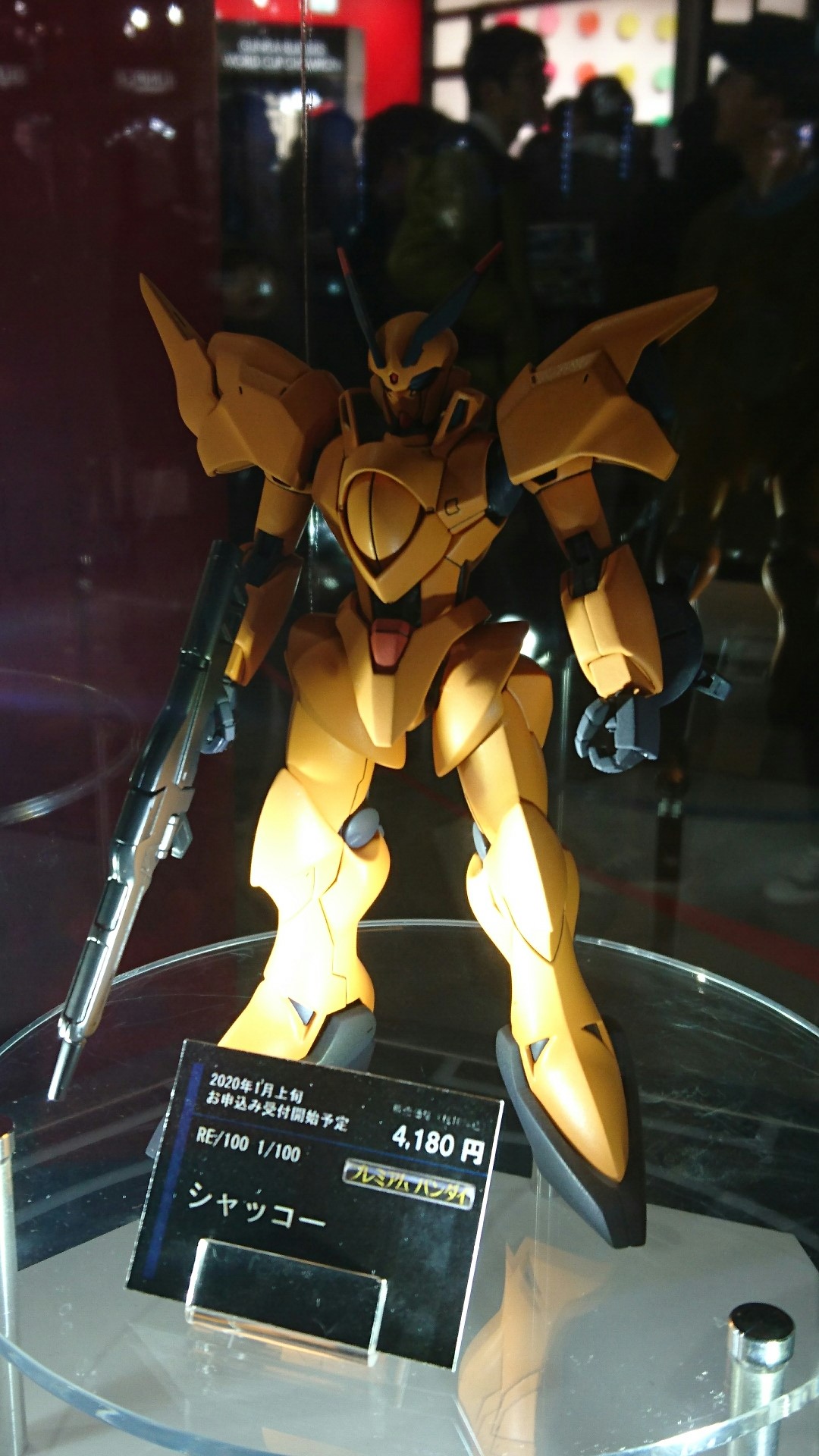 ホビージャパン編集部 本日 ガンダムベース東京に新作ガンプラが一挙に展示 宇宙世紀勢から Hgオリジン版ガンダム Hgmsdザクデザートタイプ Hgガンダム4号機 Re 100シャッコー オリジン版ガンダムは前期型と中期のコンパチのようですね シャッコー