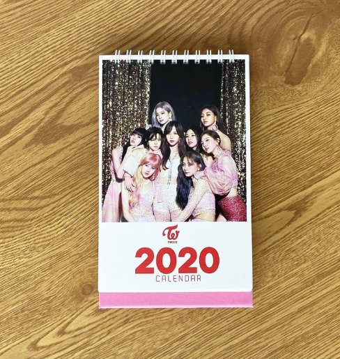 caserukoppa's tweet photo. พร้อมส่ง ปฏิทิน #twice 2020
🌹ขนาด 11*18.5 Cm
⭐️80 บาท
🐳ลทบ 40 / ems 50 (+เพิ่มอันละ 5บ)
👑 มีกสิกร scb พร้อมเพย์ และทรูวอลเลทให้บริการค่ะ

#ตลาดนัดวันซ์ #ตลาดนัดทไวซ์  #Jihyo #Nayeon #Jeongyeon #Momo #Sana #Mina #Dahyun #Chaeyoung #TZUYU https://t.co/sTrCjrvdX3