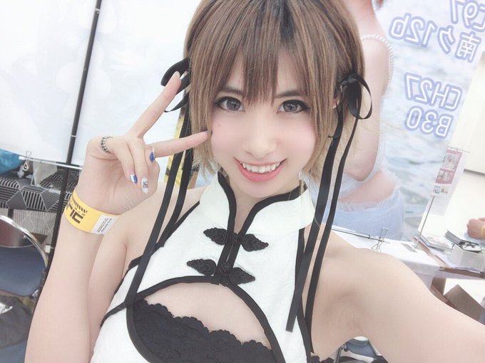コスプレイヤーみなみのTwitter画像64