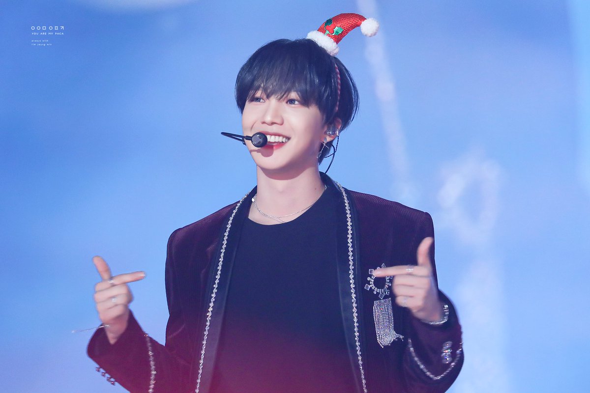 YOUAREMYPACA's tweet photo. 191214 브랜뉴이어 고화질

👉🏻👈🏻 Love Air

#임영민 #영민 #에이비식스 #AB6IX https://t.co/ZTZyox13Lc