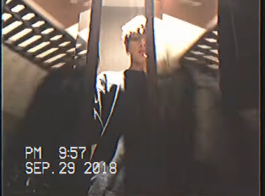 _bambikoo_'s tweet photo. The GCF ended with Golden sun.. A perfect ending for Golden Closet Films... I remember last time he ended the video in closet and now this. Jungkook just plans everything. You will notice what a genius he is if u pay attention to the way he edits. #GCFinHelinski @BTS_twt https://t.co/JhwyWBN4AH