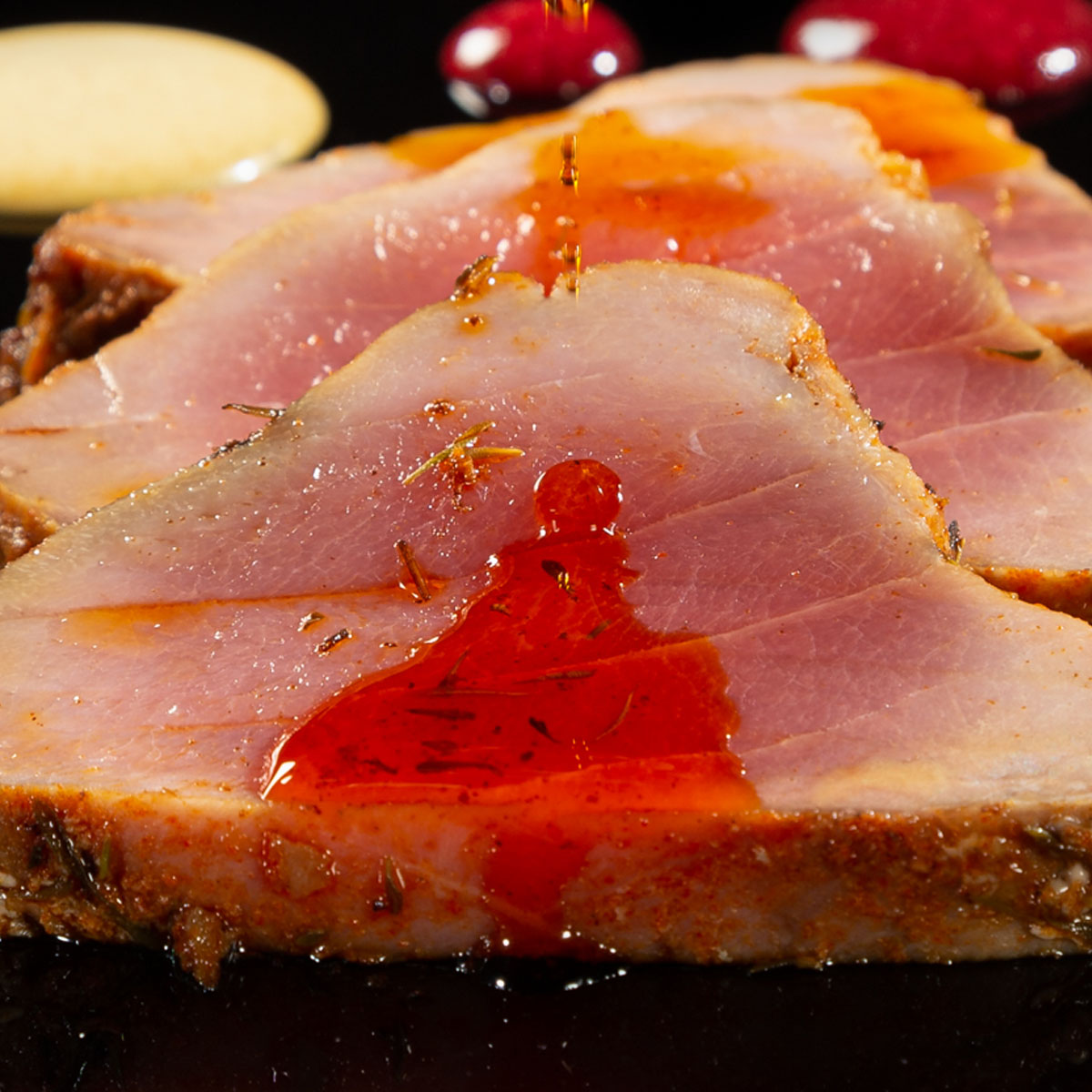 Saber que nos escoges cada día es la mayor recompensa que existe. Gracias por elegirnos como tu restaurante en Tomares. Gracias por saborear la vida a nuestro lado.

Bienvenid@ a casa, bienvenid@ a Sasha😊 

📷 Emilio Simón by <a href="/elioestudio/">Elio Estudio</a>