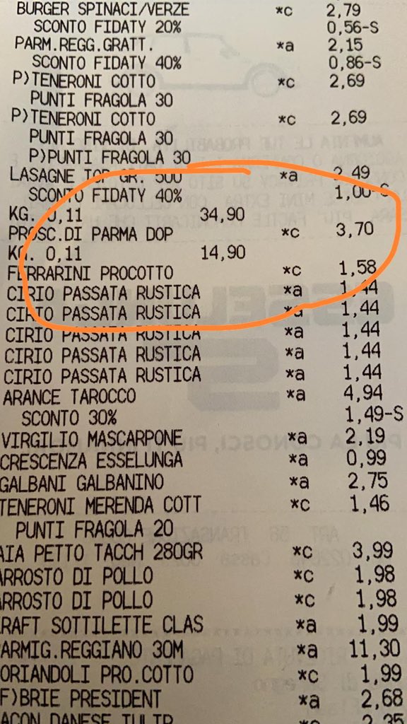 stefanolapera's tweet photo. Esselunga di Aprilia il Parma DOP costa 27,90€/kg , Esselunga di Seregno quasi 35€/kg perché ? https://t.co/PyI6mDQyXx