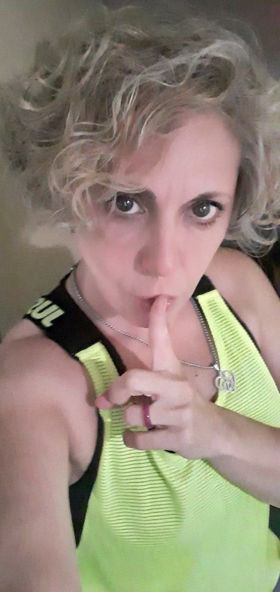 Monilaprof's tweet photo. Buen dia gente ! Tengan un lindo dia me voy a laburar! https://t.co/GGchrSKhNB