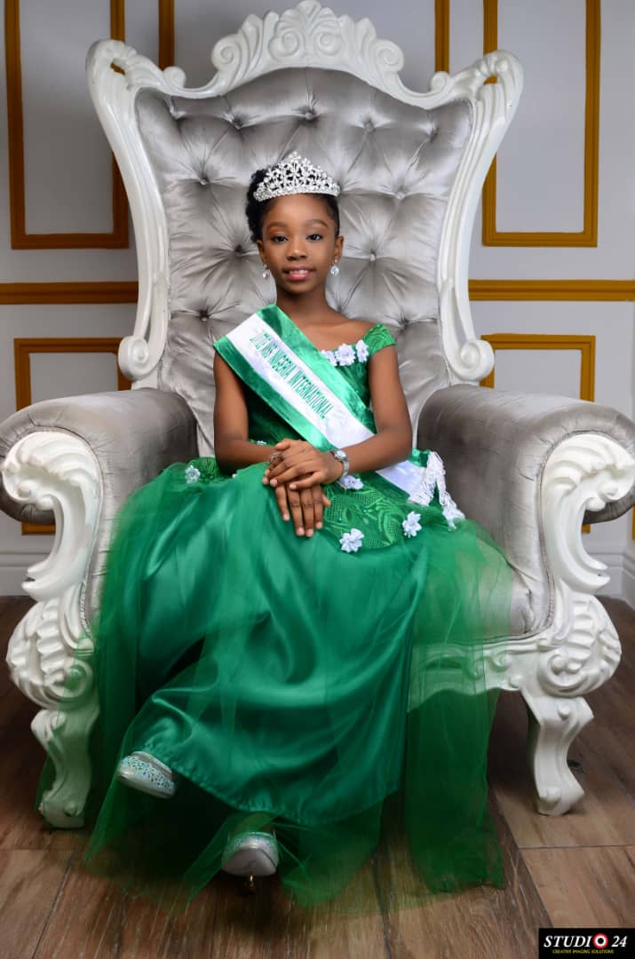 AkinbodeJoy's tweet photo. There is more to this, If we don't save our children from abuse now, then we lose the future. @QueenTolu1
Strong words from the Queen herself.
#LittleMissNGint
https://t.co/BlvQudLGXJ https://t.co/5gMQXfyPDV