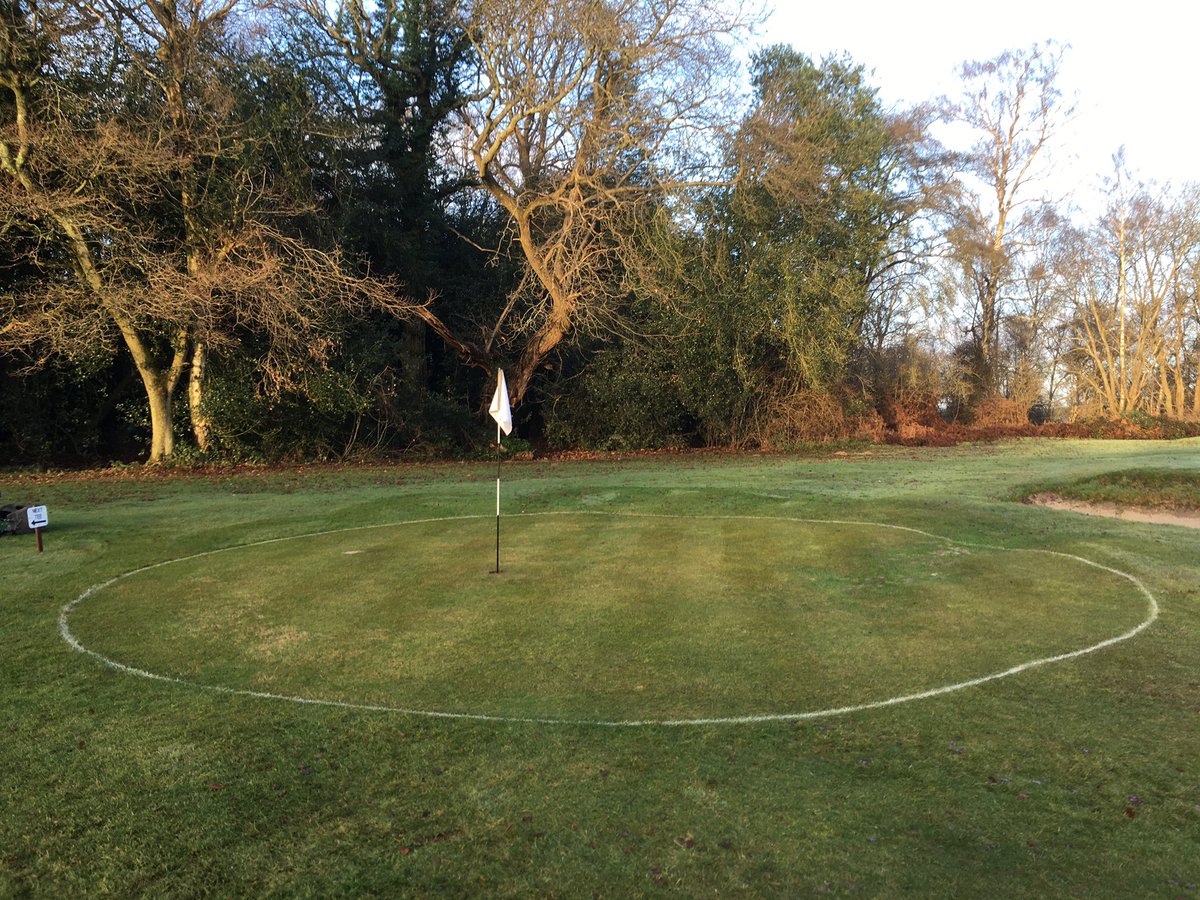 c_holty's tweet photo. Good morning from Holtye G.C , hope you had a great Xmas ,unfortunately we are on temps , if your playing enjoy the course within the course 👍 https://t.co/0EOjepu15X