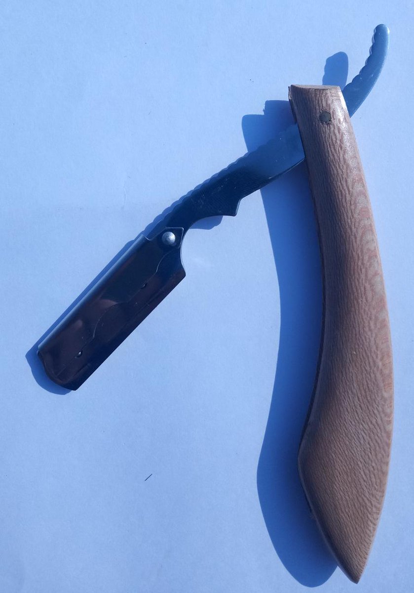 VerticoOffcial's tweet photo. Make your own desgin #shaving wood straight Razor with your logo on lesser marking.
#shaving #shavingtips #barber #barbershop #barbershopconnect #barber_soul #hairstyles #contact #design #quality #verticosurgicals #available #beauty 
https://t.co/CaPZspDbDe https://t.co/2o10mmHjoQ