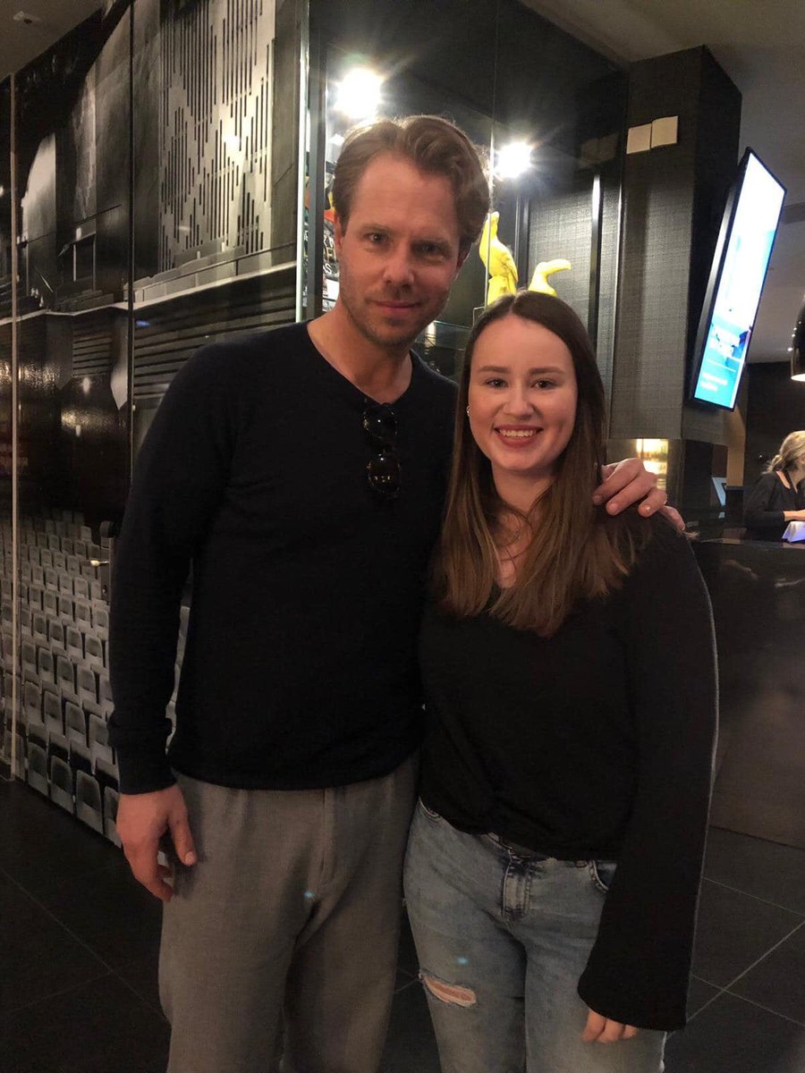 MJonker_'s tweet photo. 2019 is bijna voorbij! Een jaar met up’s en downs. Maar het hoogtepunt voor mij dit jaar was toch we dat ik EINDELIJK na 7 jaar @thijsromer heb mogen ontmoeten 😱💕! Echt een droom die uitkwam! https://t.co/o75a4lnAUx