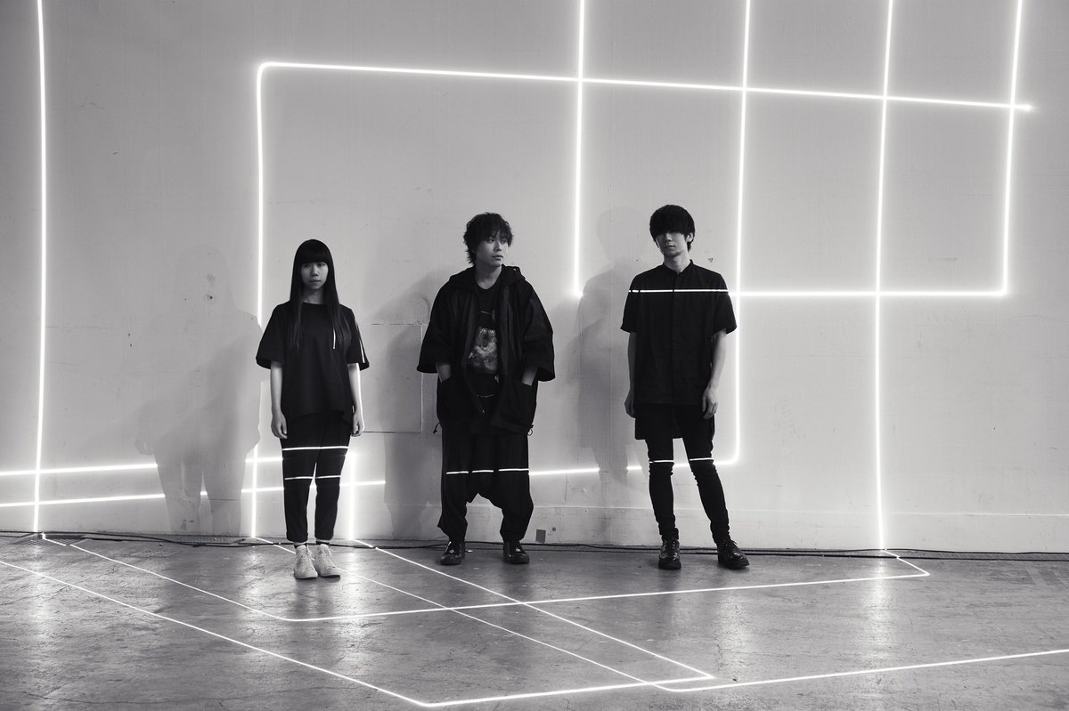 Trigger In The Box Titb 凛として時雨 Sigure Official のsetlistが到着 1 Telecastic Fake Show 2 Disco Flight 3 Die Meets Hard 4 Abnormalize 5 傍観 T Co Lejm26bx3y